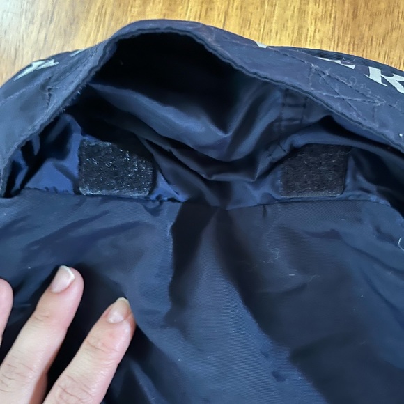 Youth Tommy Hilfiger Jacket Size M (Fits like a womens XS) - Picture 5 of 5